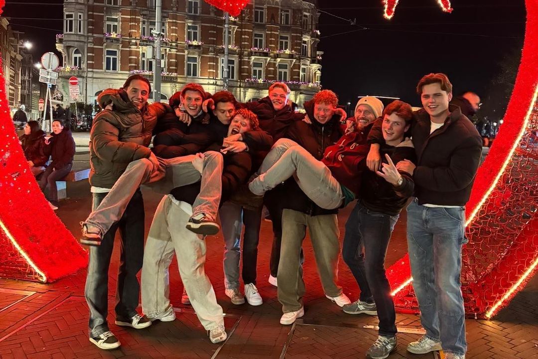 De crew van gemiddeldweekend